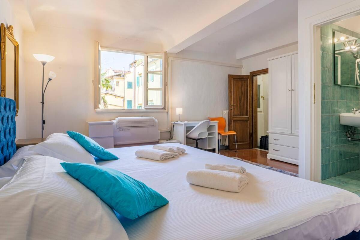 Pepi House In Santa Croce Apartment Florence Exterior photo